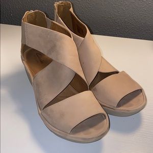 Clark Wedge Sandals